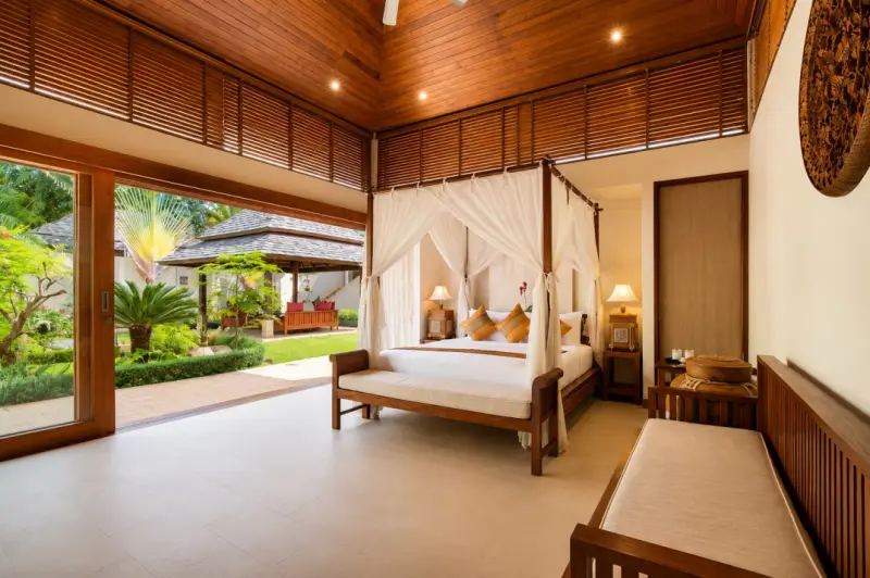 villa master suite