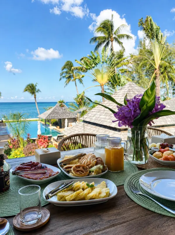 Villa Ayundra breakfast