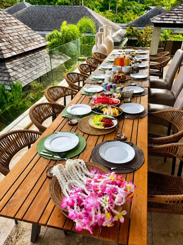 Izba Villa Ayundra v Villa Ayundra Co.,Ltd. – koh samui dining
